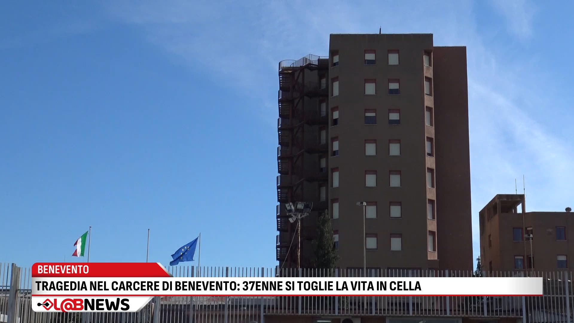 Tragedia nel carcere di Benevento, 37enne si toglie la vita