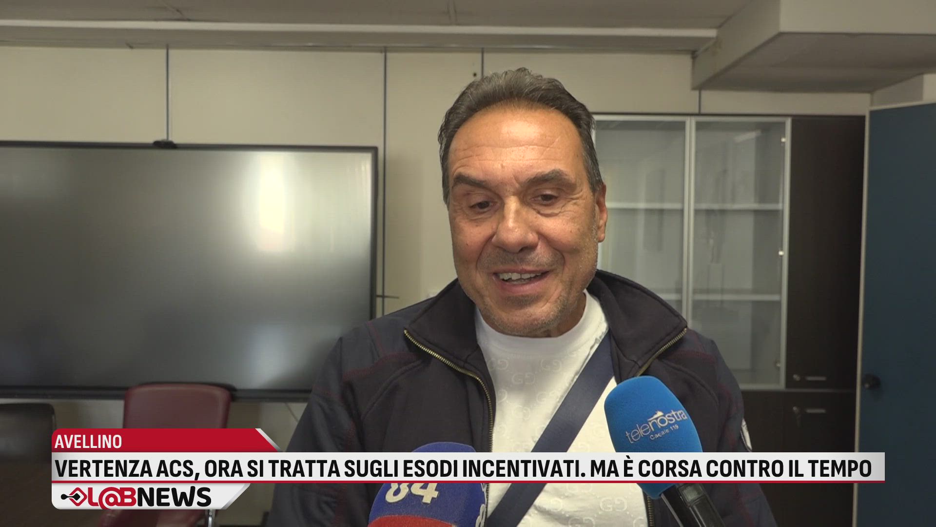 Vertenza ACS, ora si tratta sugli esodi incentivati. Ma è corsa contro il tempo