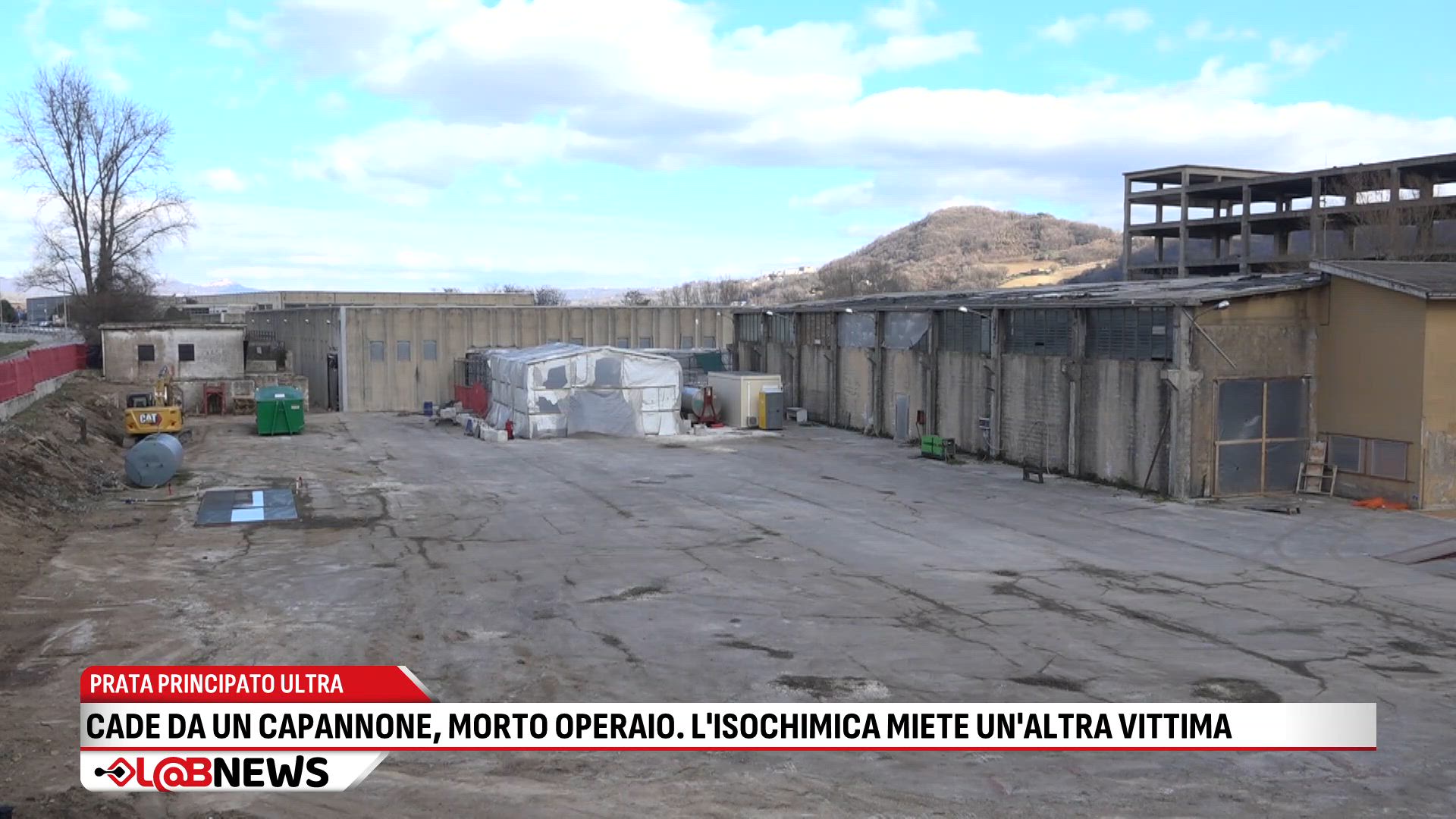 Cade da un capannone, morto operaio. L'Isochimica miete un'altra vittima