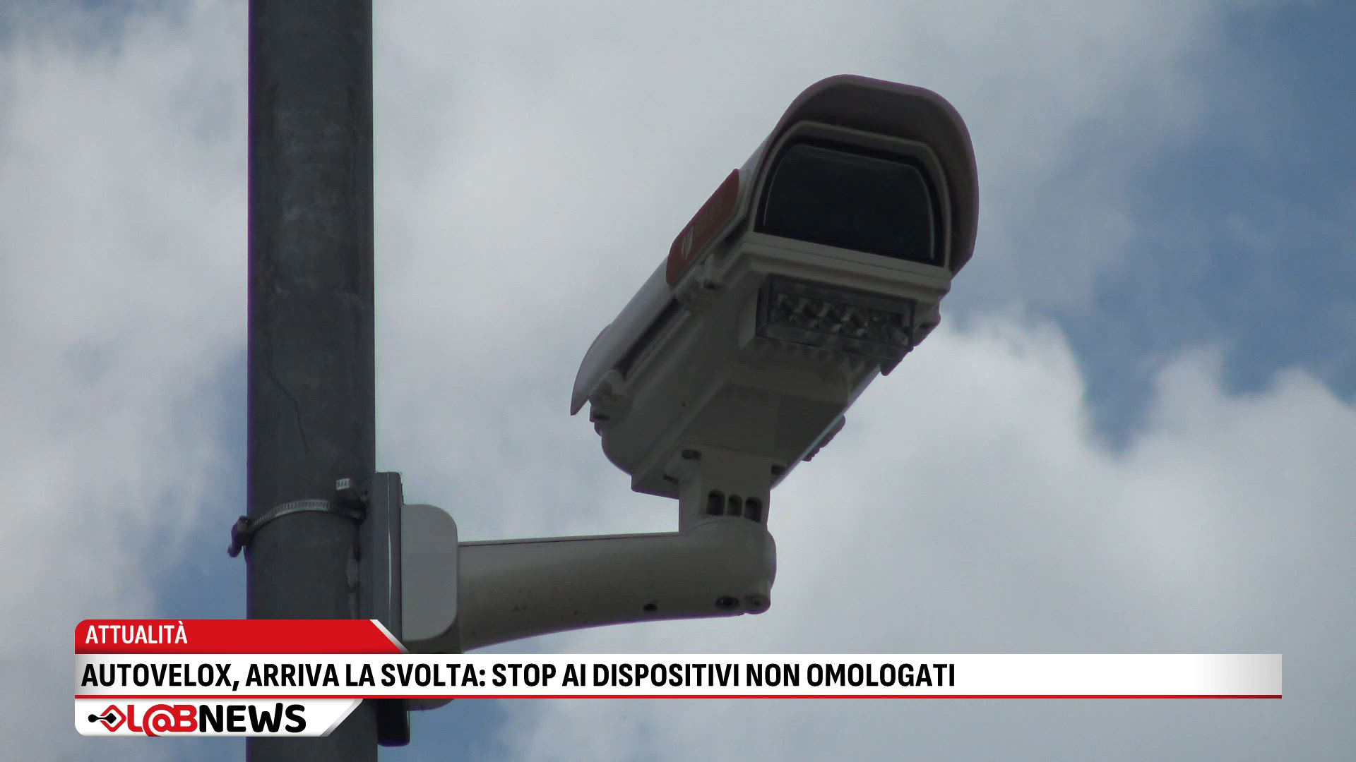 Autovelox, arriva la svolta stop ai dispositivi non omologati