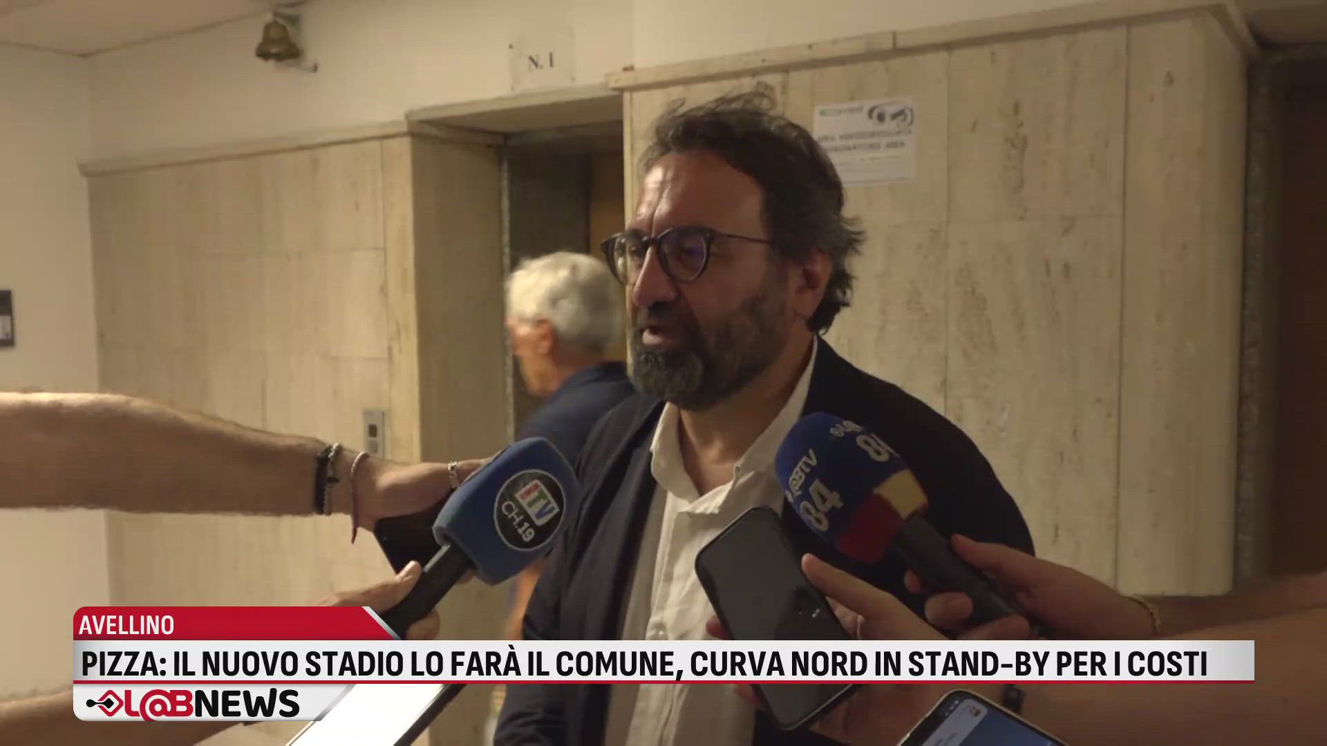 Pizza: il nuovo stadio lo farà il comune, curva nord in stand by per i costi