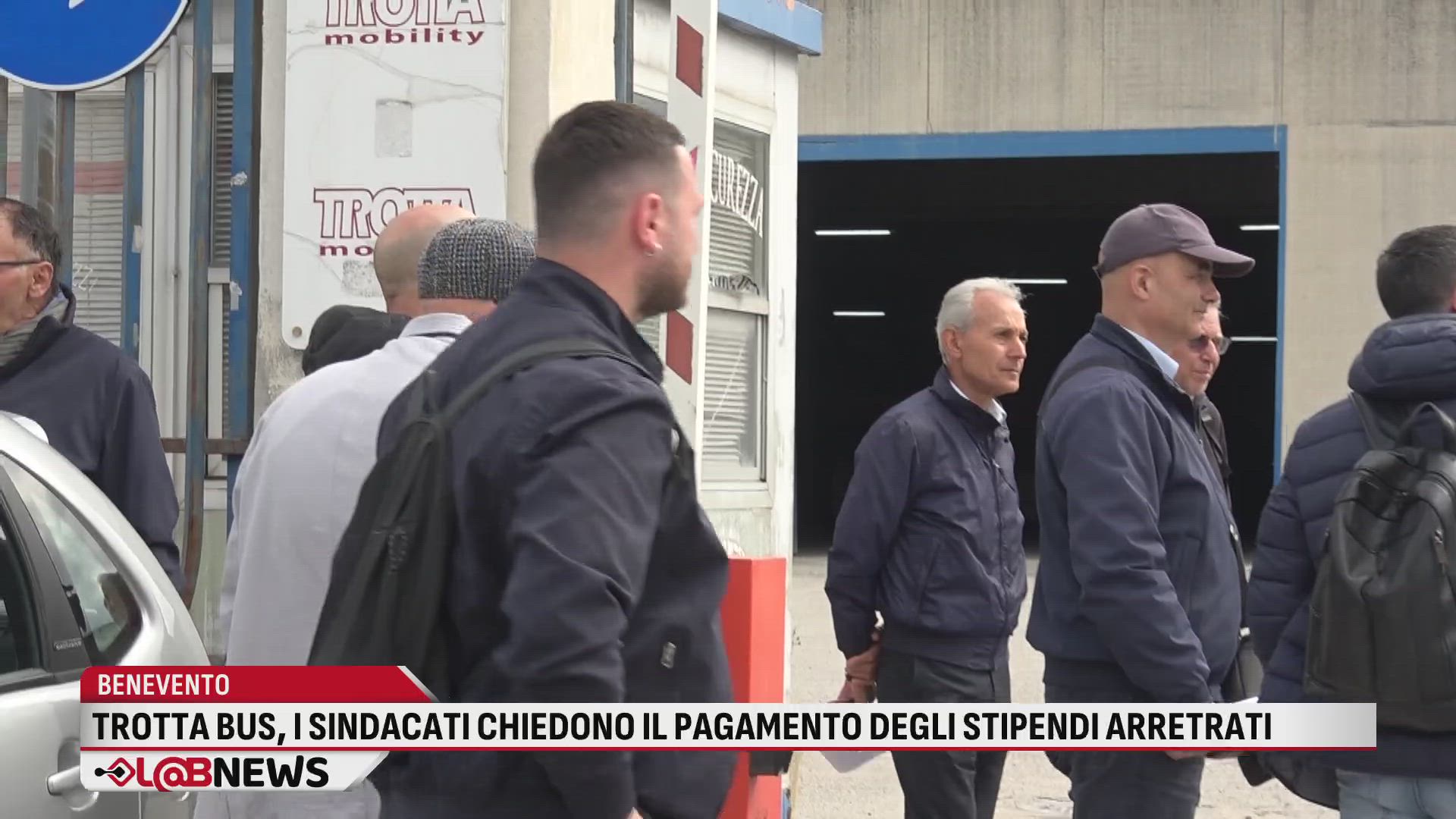 Trotta bus, i sindacati chiedono il pagamento degli stipendi arretrati